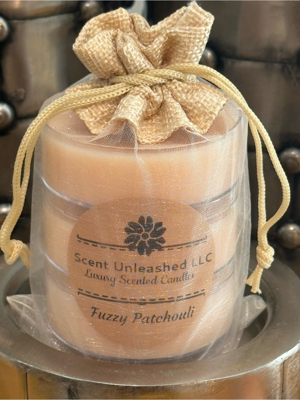 FUZZY PATCHOULI  LUXURY HAND POURED SCENTED CANDLES - Picture 3 of 3